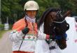 Siegerehrung: Kyriad Newport (2) mit Michael Nimczyk gewinnt den 4. Vorlauf zum Deutschen Stuten-Derby 2020